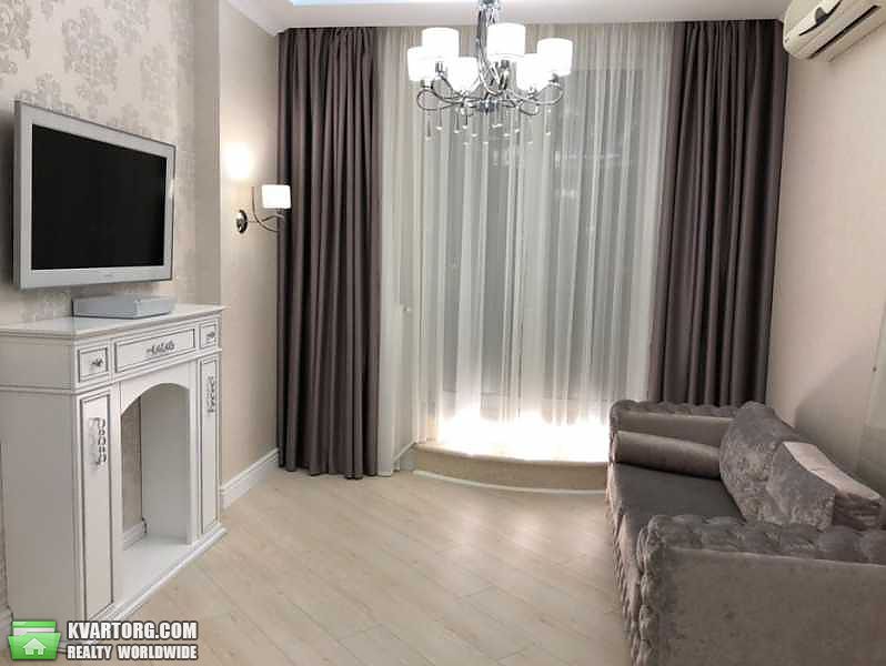 Rent out 2-room apartment. Киев,  Голосеевский пр — photo 2