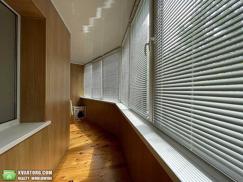Sell 3-room apartment. Киев,  Княжий Затон — photo 3