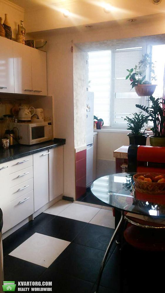 Sell 1-room apartment. Киев,  Оболонский пр — photo 3