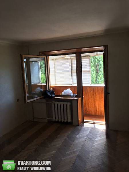 Sell 2-room apartment. Киев,  Харьковское шоссе — photo 2