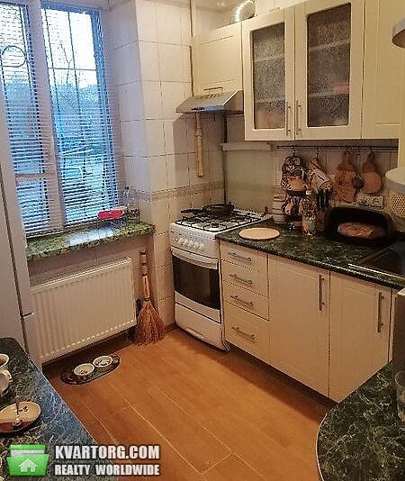 Sell 2-room apartment. Киев, пр. Соборности — photo 1