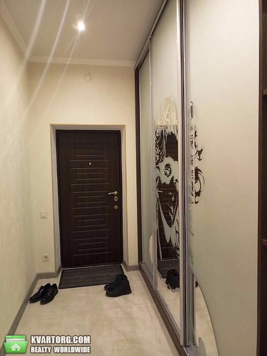 Rent out 1-room apartment. Киев,  Ревуцкого — photo 5