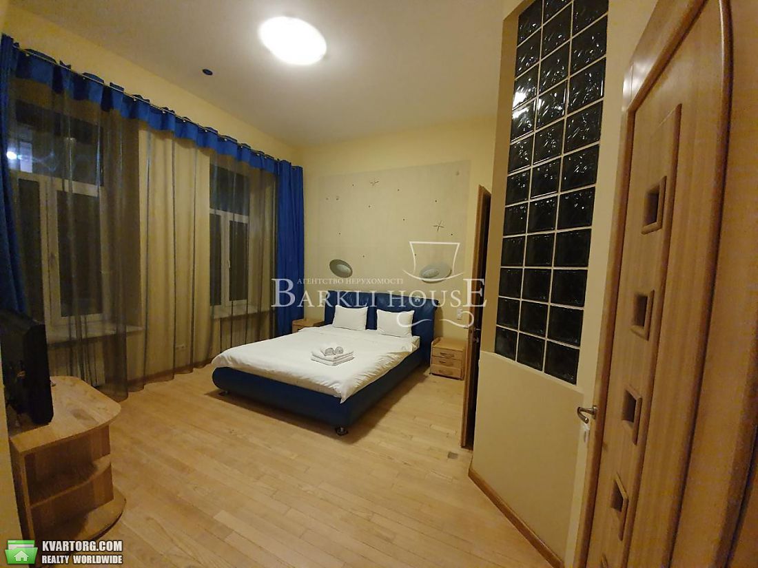 Rent out 4-room apartment. Киев,  Городецкого — photo 4