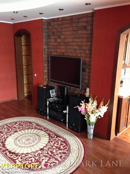продам 3-комнатную квартиру. Киев,  Березняковская - фото 1