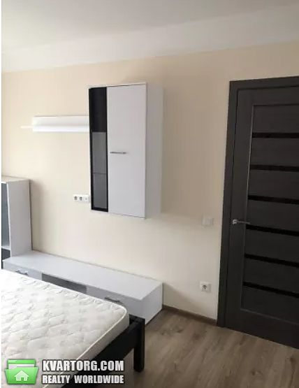 Rent out 2-room apartment. Киев,  Юности — photo 6