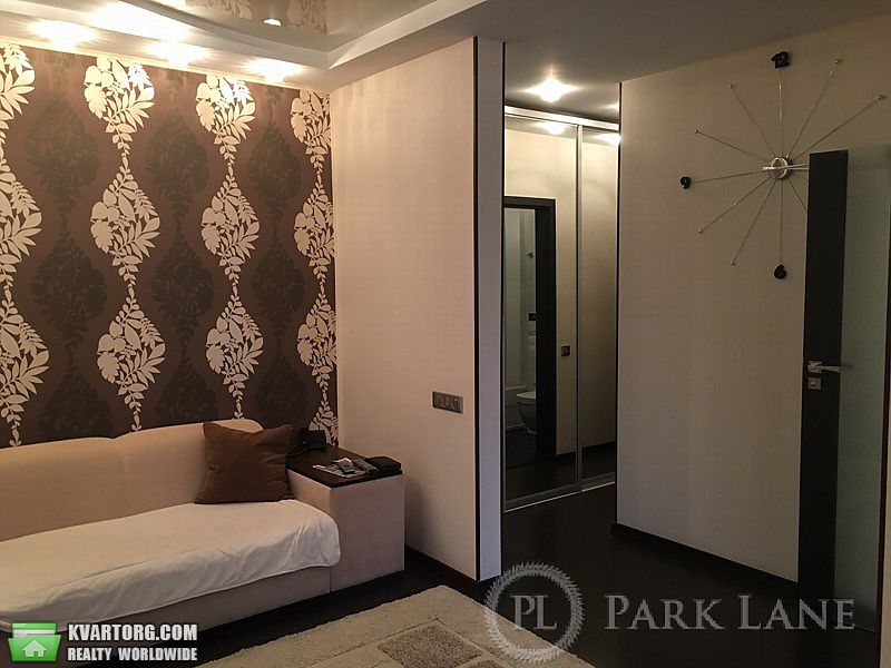 Sell 2-room apartment. Киев,  Ереванская — photo 2