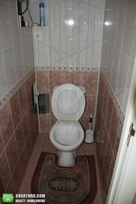 Sell 2-room apartment. Киев,  Святошинская пл — photo 4