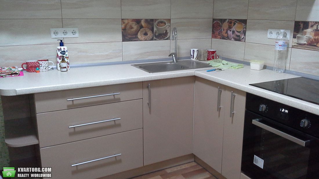 Rent out 1-room apartment. Киев,  Чавдар — photo 1
