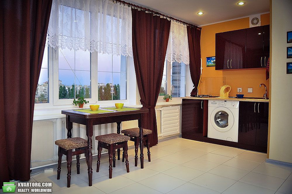 Sell 1-room apartment. Киев,  Лесной пр — photo 2