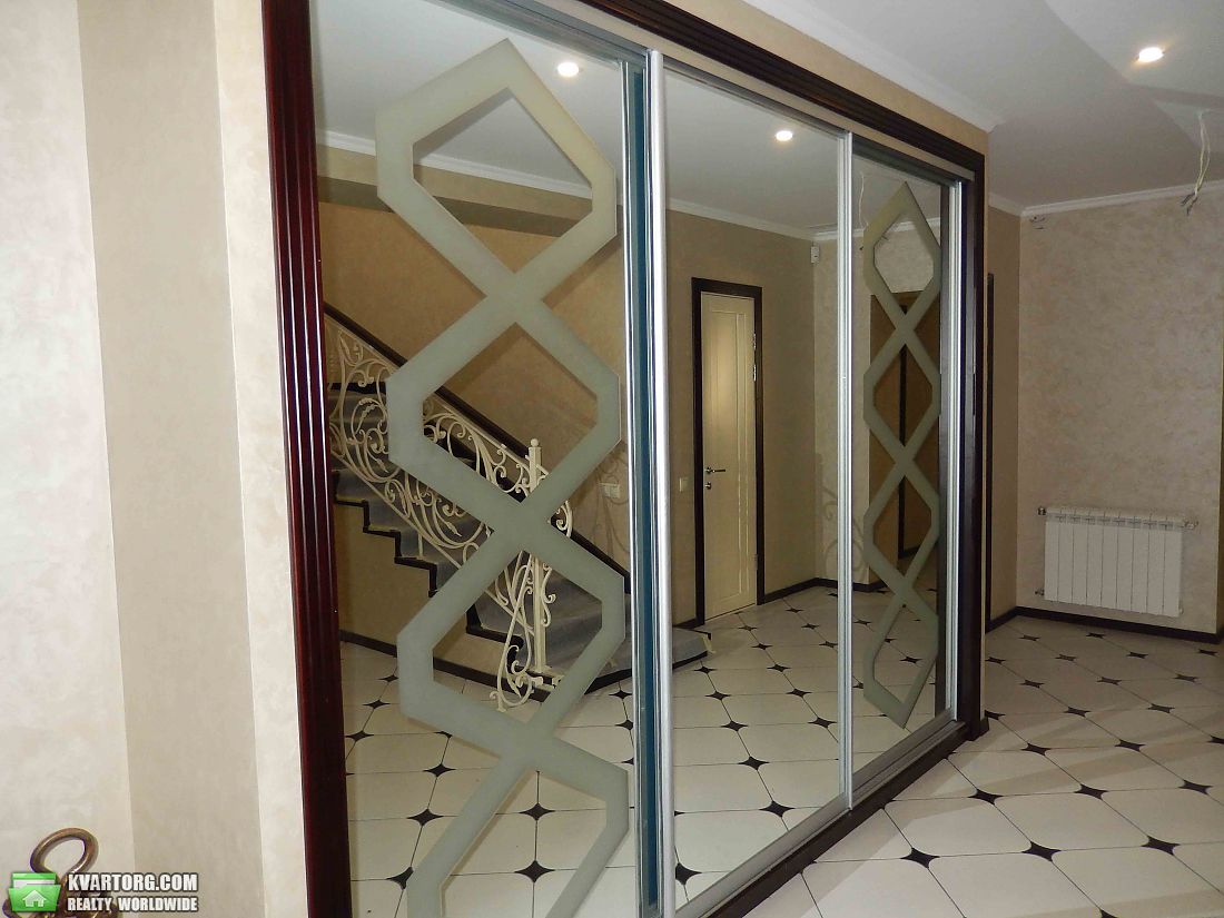 Rent out house. Киевская обл., Горенка — photo 4