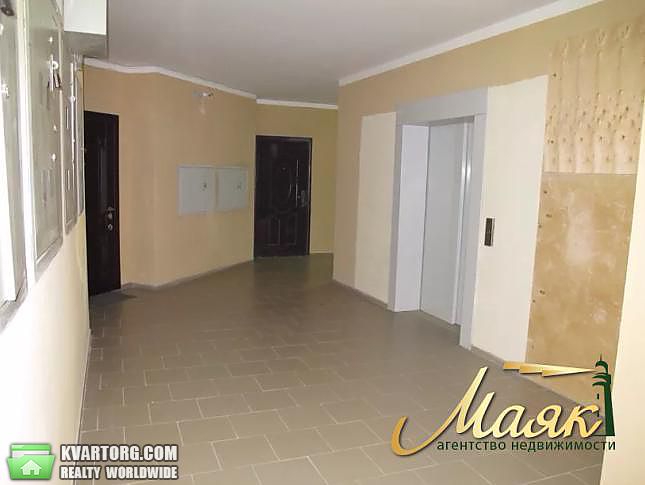 Sell 3-room apartment. Киев,  Светлая — photo 2