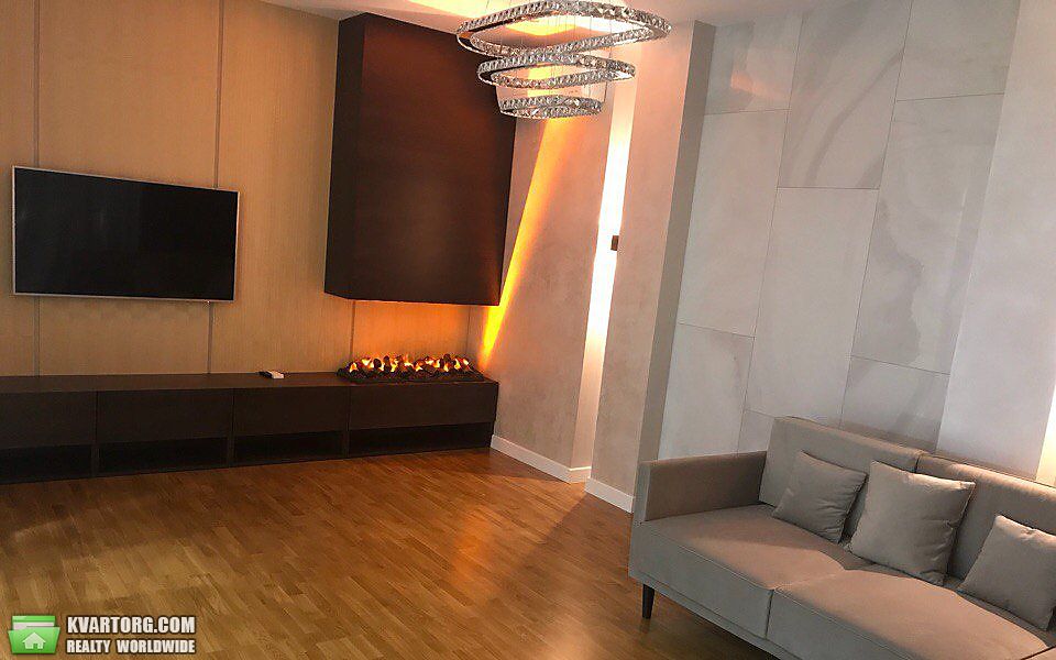 Sell 3-room apartment. Киев,  Драгомирова — photo 1