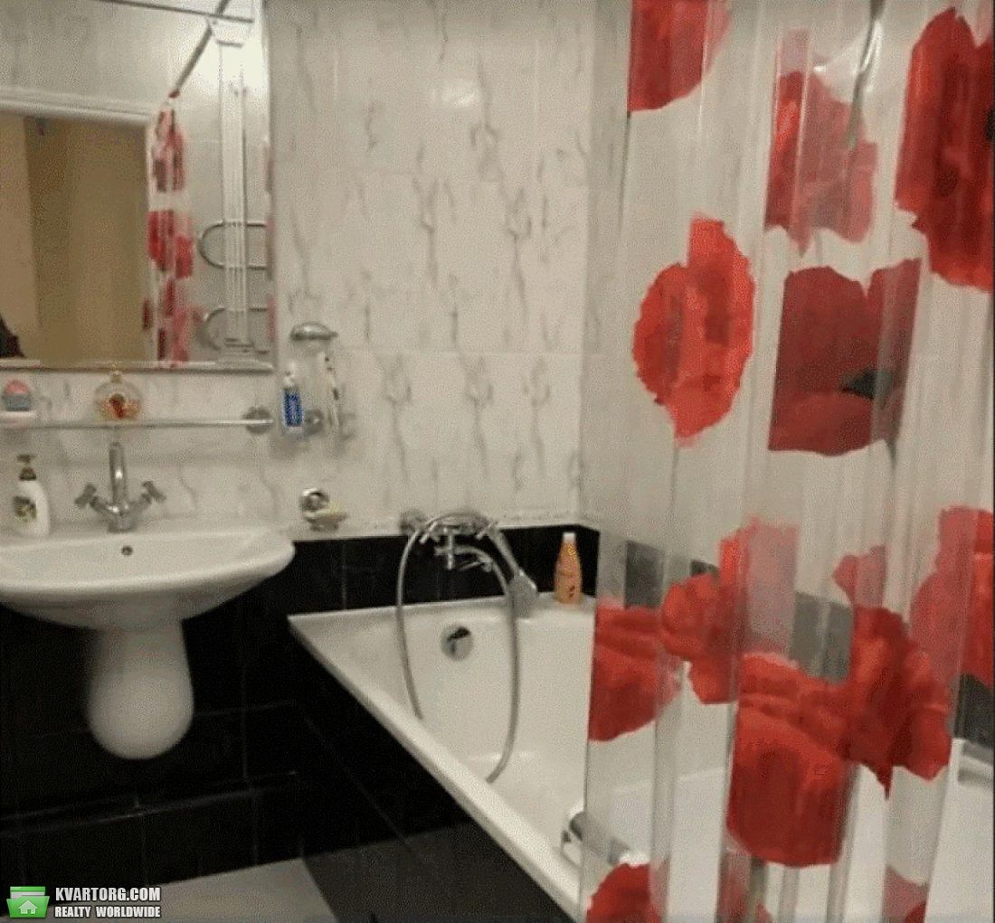Rent out 2-room apartment. Киев,  Зоологическая — photo 6