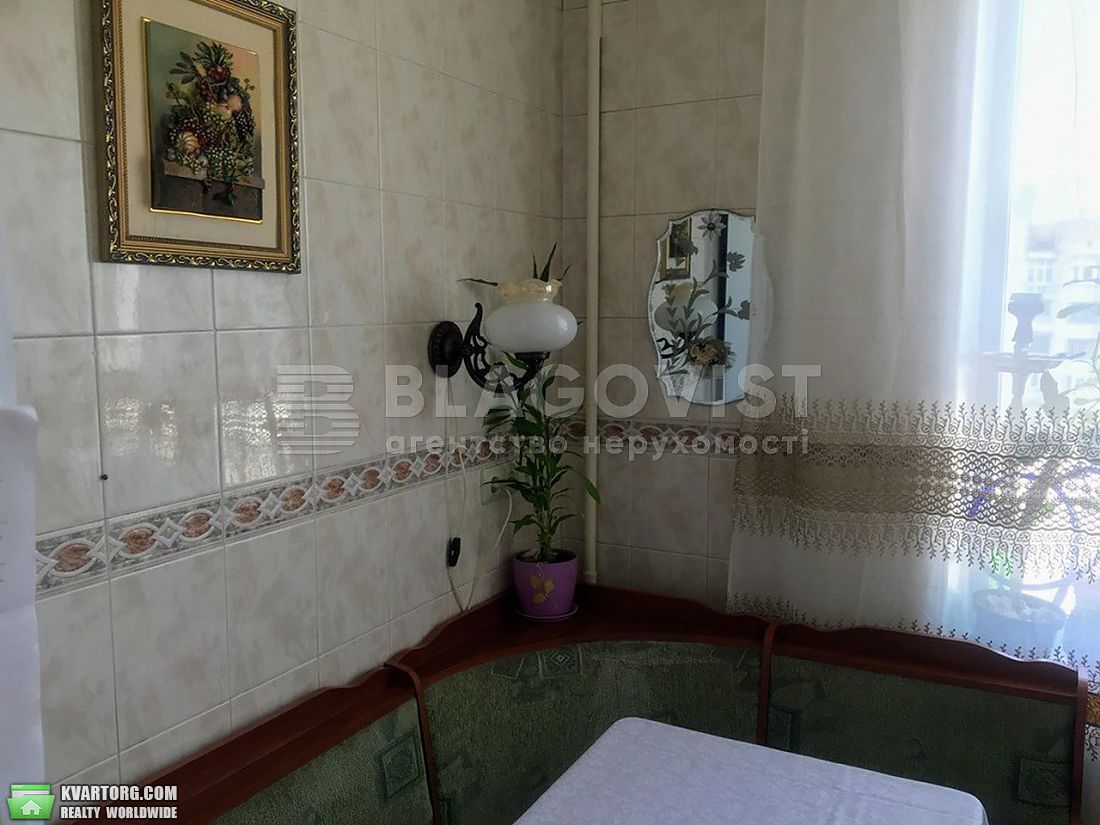 Sell 2-room apartment. Киев,  Межигорская — photo 8