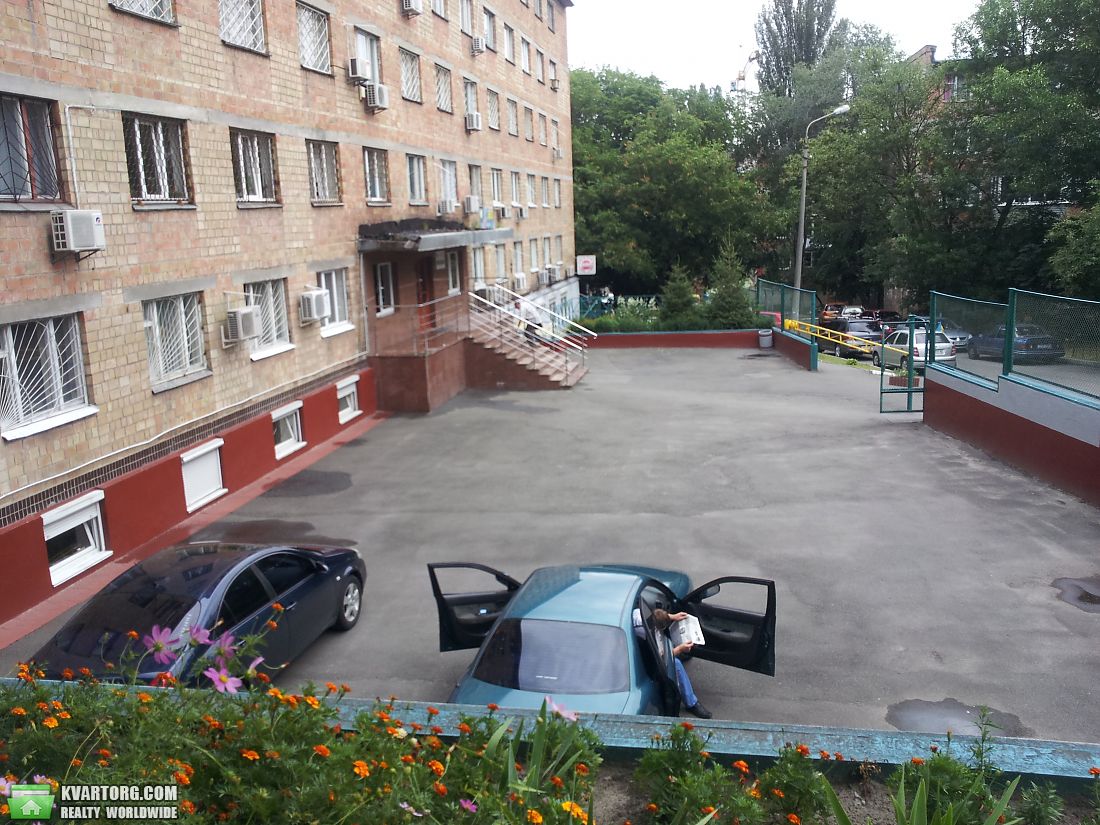Rent out office. Киев,  Стельмаха — photo 1