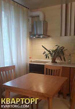Rent out 1-room apartment. Киев,  Малоземельная — photo 1