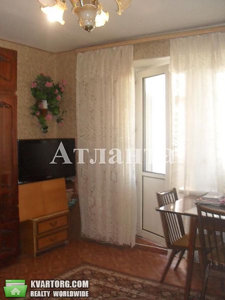Sell 4-room apartment. Одесса, Героев Сталинграда — photo 1