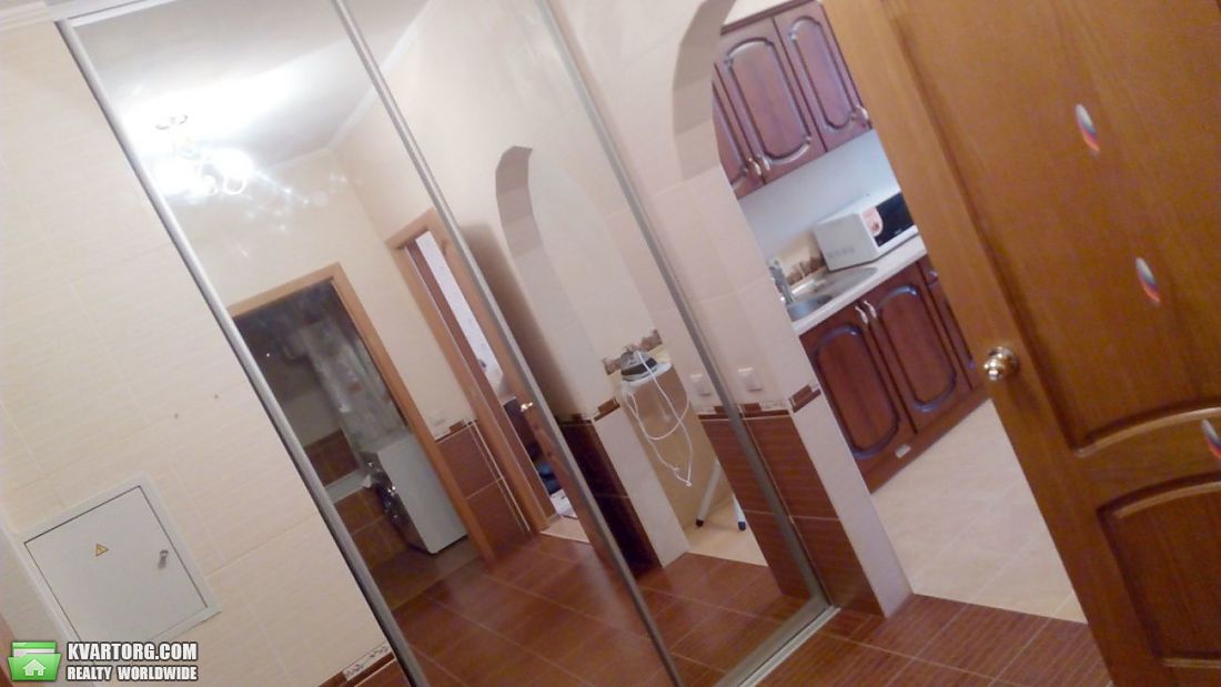 Sell 2-room apartment. Киев,  Майорова — photo 1