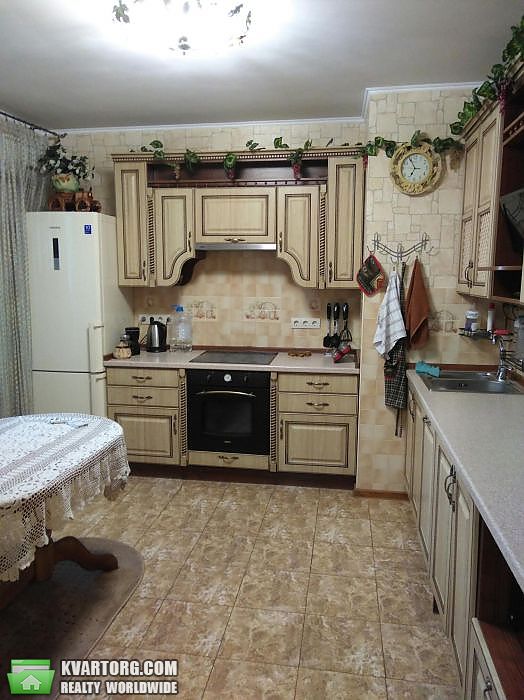 Sell 3-room apartment. Киев,  Пчелки — photo 1