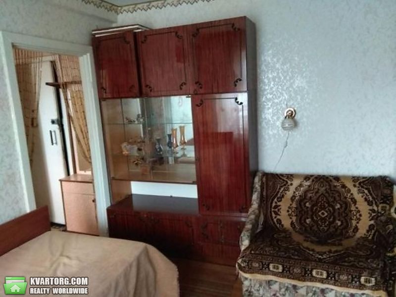 Sell 1-room apartment. Киев,  Дубровицкая — photo 3