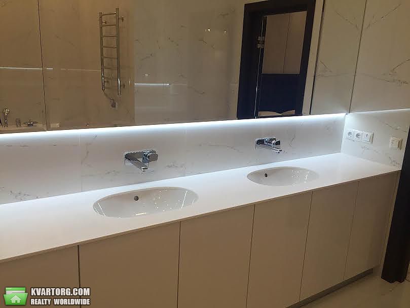 Sell 3-room apartment. Киев,  Драгомирова — photo 9