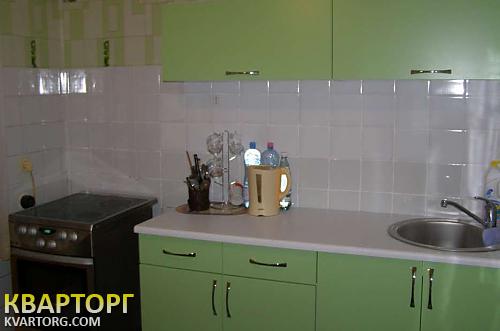 Rent out 2-room apartment. Киев,  Ревуцкого — photo 4