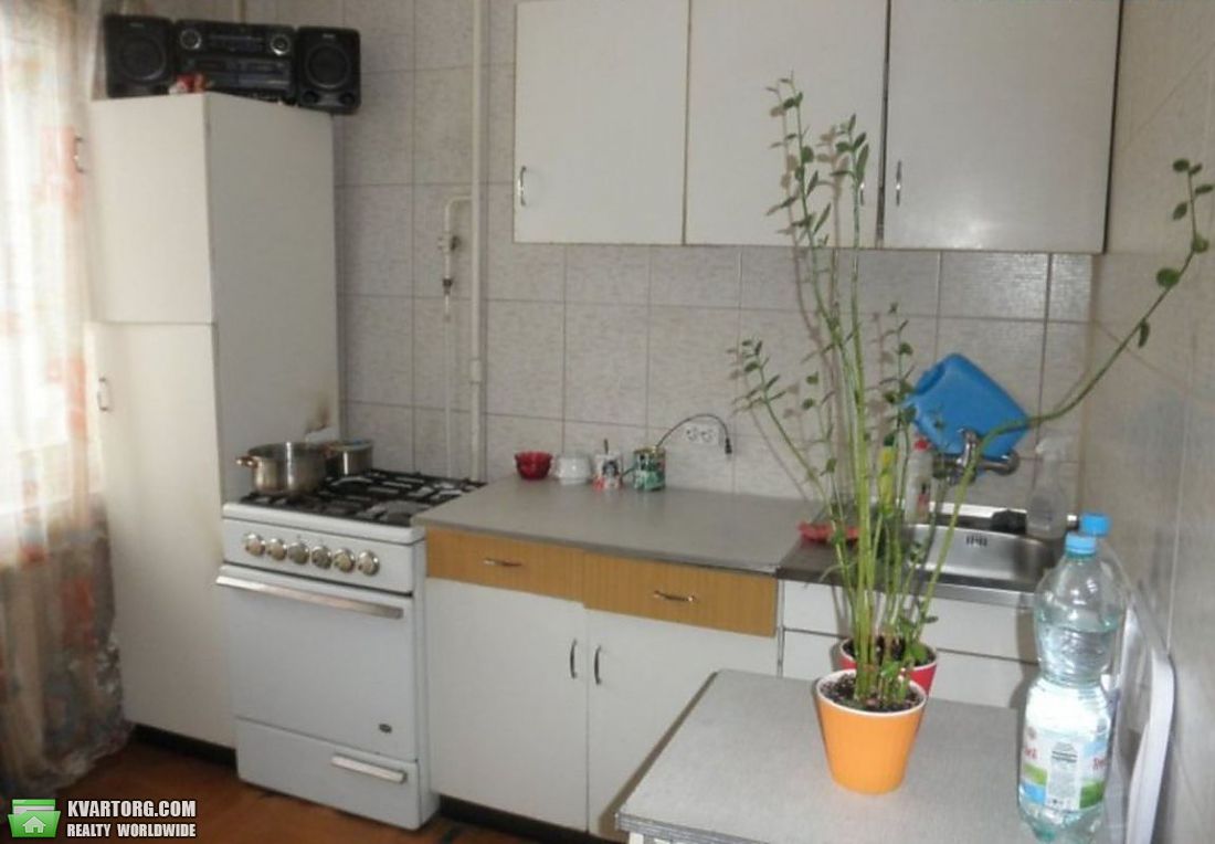 Sell 3-room apartment. Киев,  Малиновского — photo 1