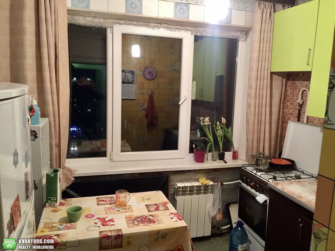 Sell 3-room apartment. Киев,  Ватутина пр — photo 8