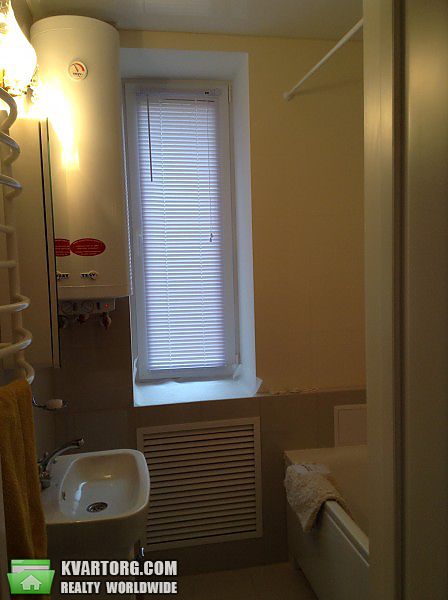 Rent out 2-room apartment. Киев,  Пирогова — photo 9