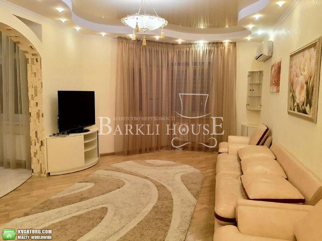 Rent out 3-room apartment. Киев,  Коперника — photo 1