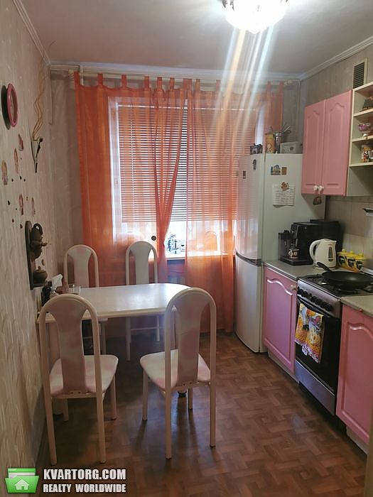 Sell 3-room apartment. Киев,  Макеевская — photo 1