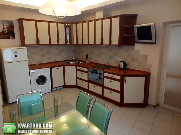 Rent out 1-room apartment. Киев,  Щорса — photo 3