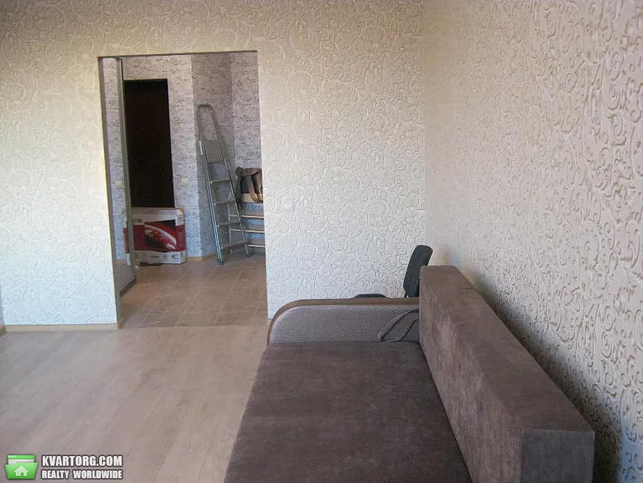 Rent out 5-room apartment. Киев,  Рижская — photo 2