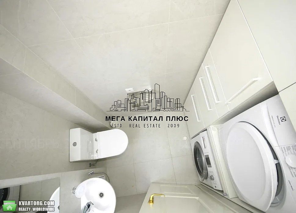 Rent out 2-room apartment. Киев,  Богомольца — photo 2