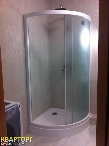 Rent out 1-room apartment. Киев,  Урловская — photo 7