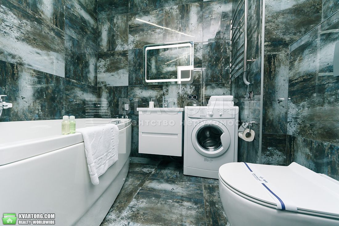Sell 3-room apartment. Киев,  Предславинская — photo 2