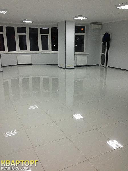 Rent out office. Киев, Леси Украинки бульв. — photo 1