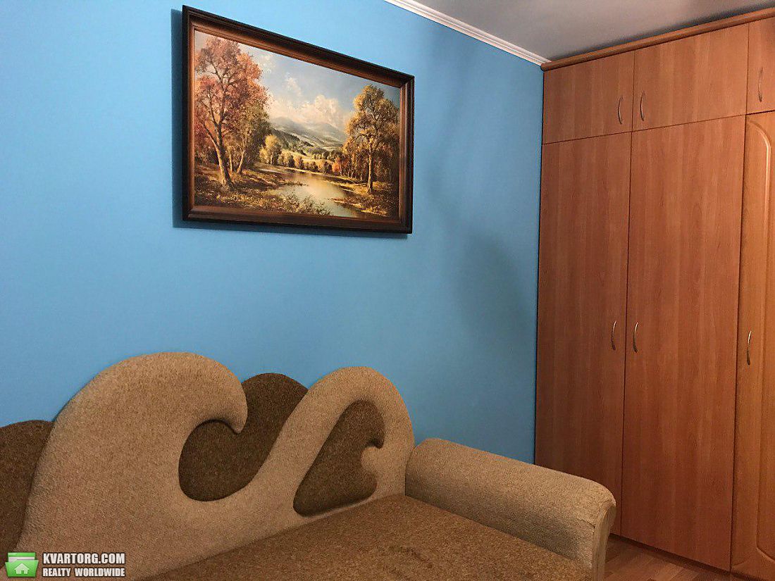 Rent out 3-room apartment. Киев,  Харьковское шоссе — photo 2
