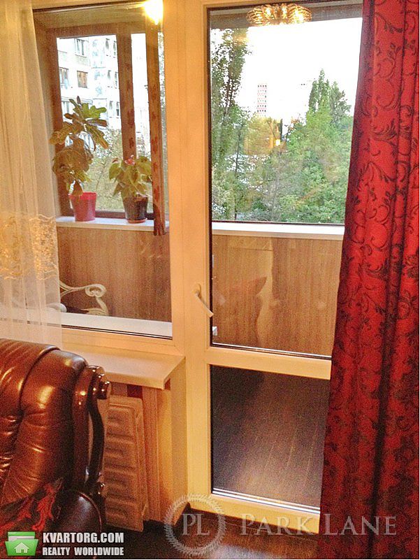 Sell 3-room apartment. Киев,  Озерная — photo 10