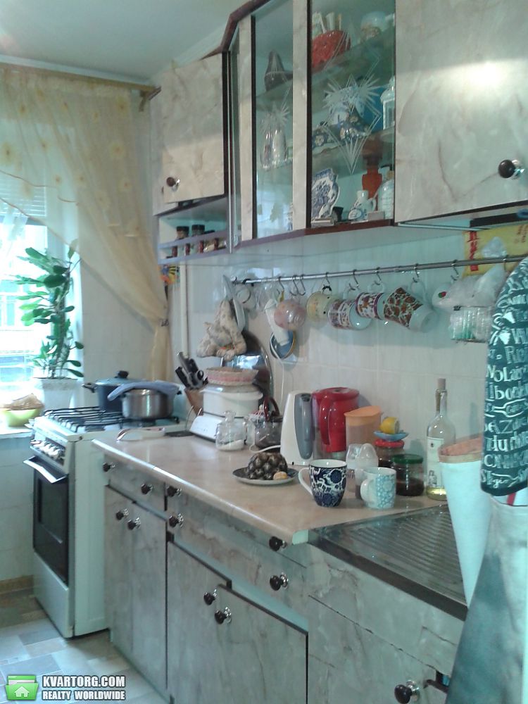 Rent out 2-room apartment. Киев, Хоривая — photo 1