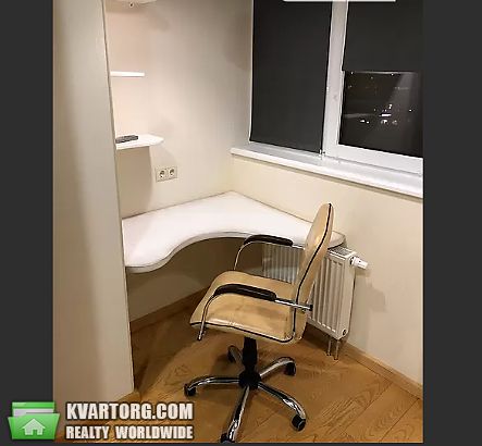 Rent out 2-room apartment. Киев, Евгения Коновальца — photo 9