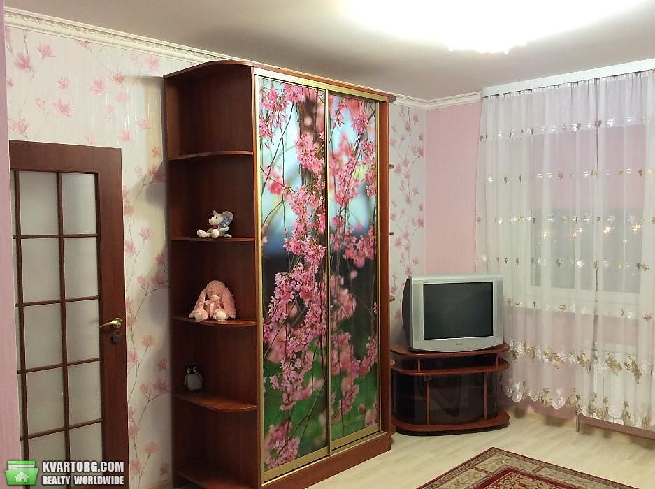 Rent out 1-room apartment. Киев,  Чавдар — photo 7