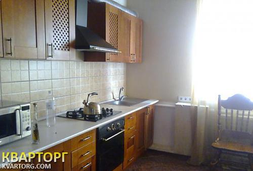 Rent out house. Киев, Феофания — photo 1