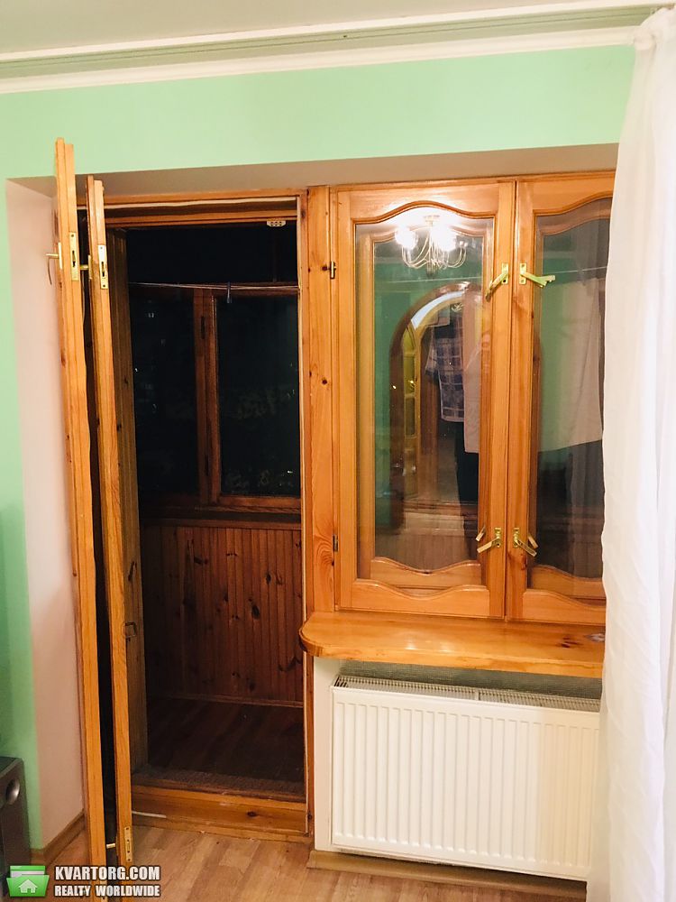 Rent out 2-room apartment. Киев,  Константиновская — photo 3