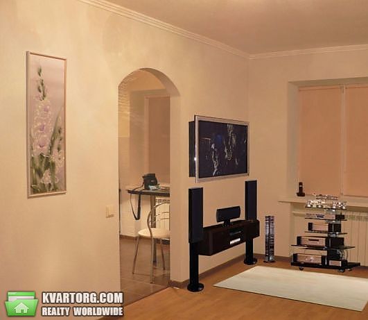 Rent out 2-room apartment. Киев,  Первомайского — photo 2