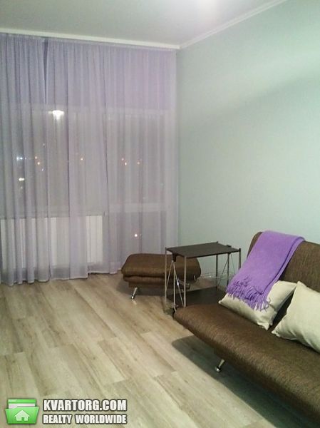 Rent out 1-room apartment. Киев, Героев Сталинграда пр — photo 5