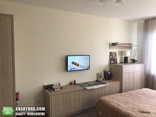 Rent out 1-room apartment. Киев,  Межевая — photo 7
