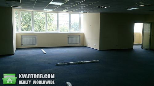 Rent out office. Киев, Жилянская — photo 2