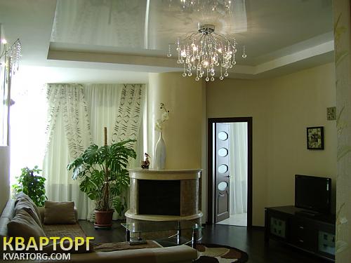 Rent out 3-room apartment. Одесса, Генуэзская — photo 1