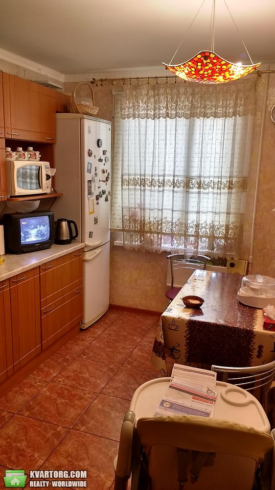Sell 3-room apartment. Киев,  Радченко — photo 1